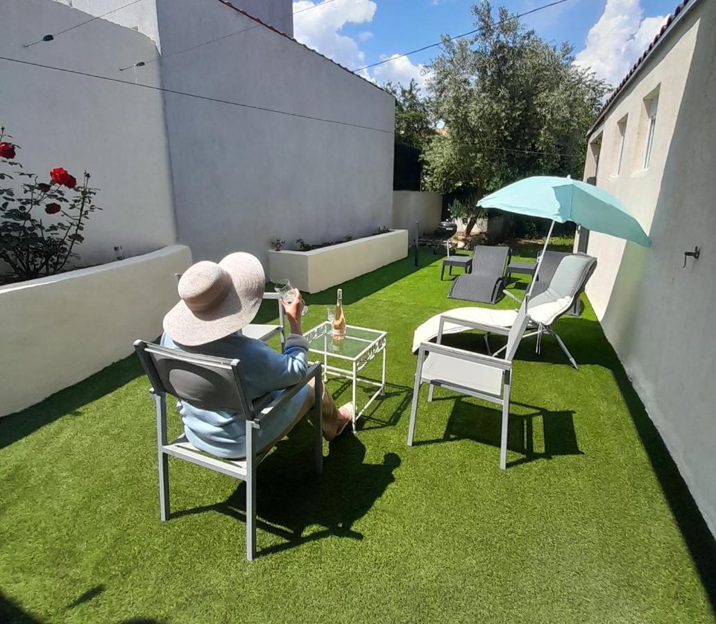 L'Olivier Tessa Hotesse Suite 30M2 Terrasse 20M2 La Celle  Екстериор снимка